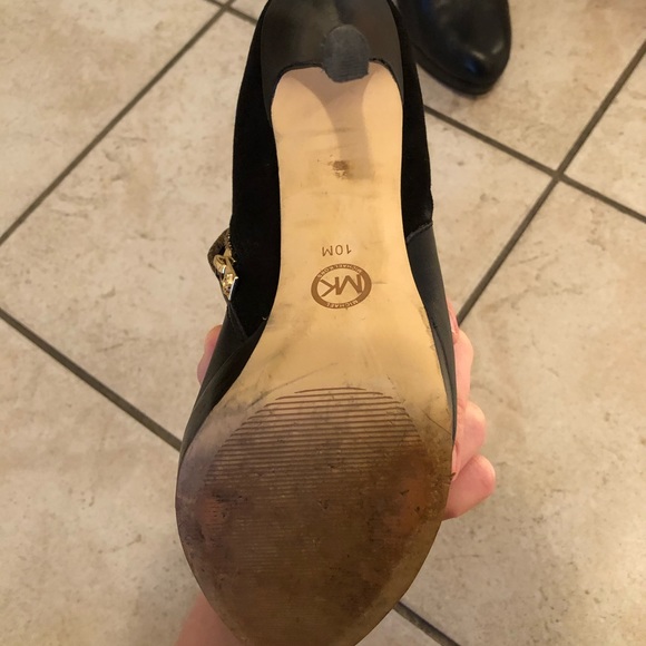 Michael Kors size 10 booties - Picture 4 of 5